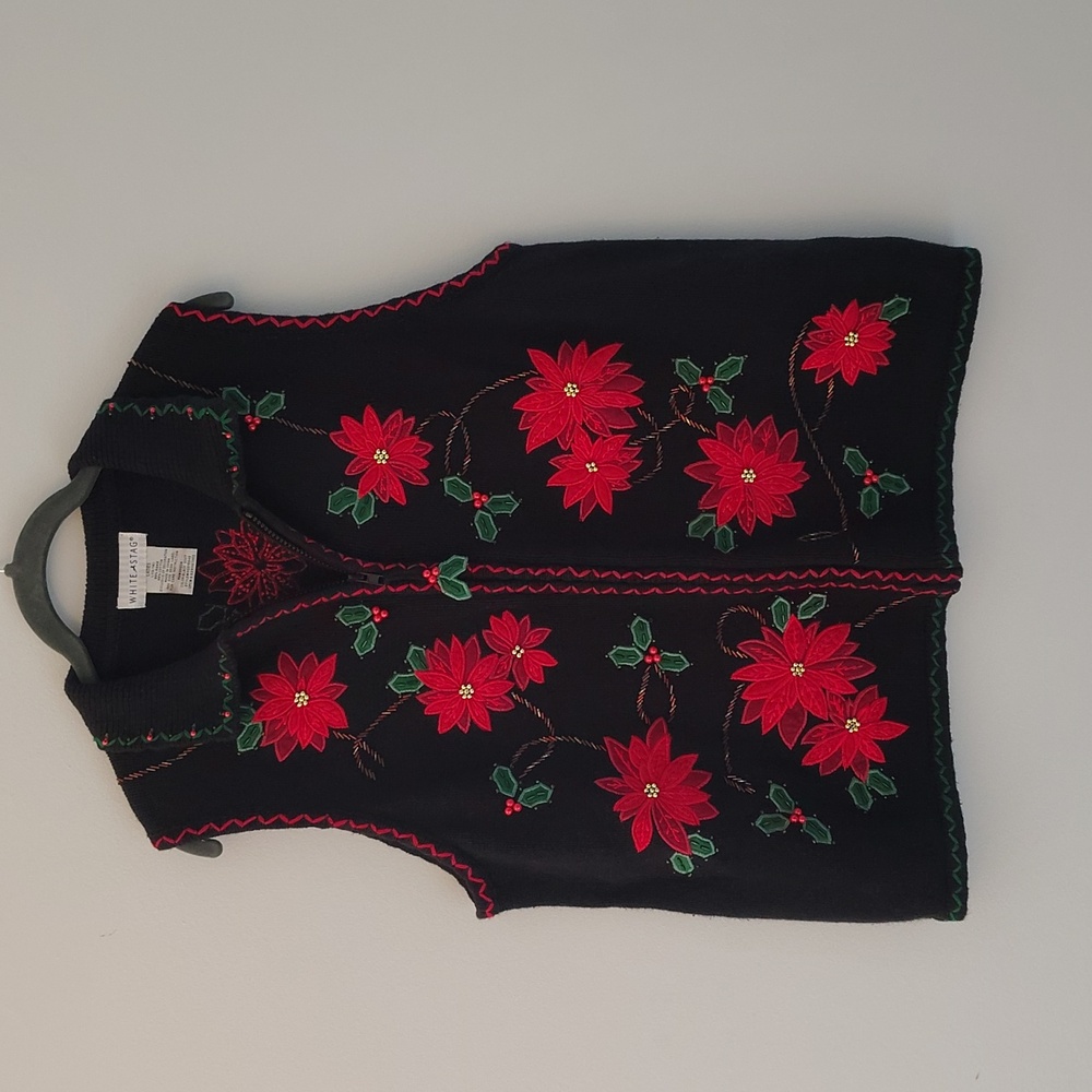 Christmas Sweater Vest Size L 12-14 Poinsetta Flowers Festive Holidiay Party